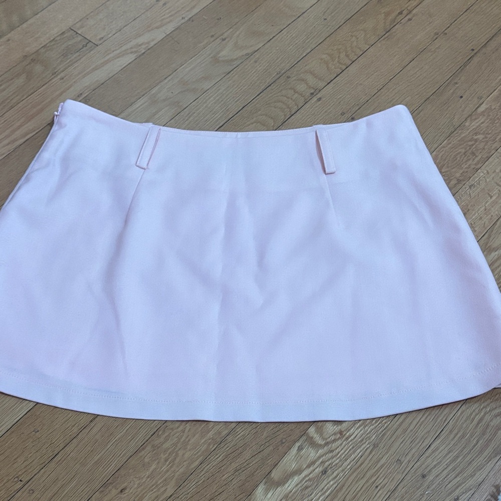 Light Pink Women's Mini Skirt – Clean A-Line Design
